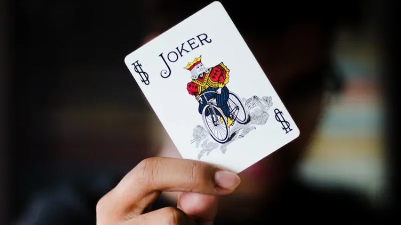 Một vài cách sử dụng lá bài Joker trong các trò chơi bài
