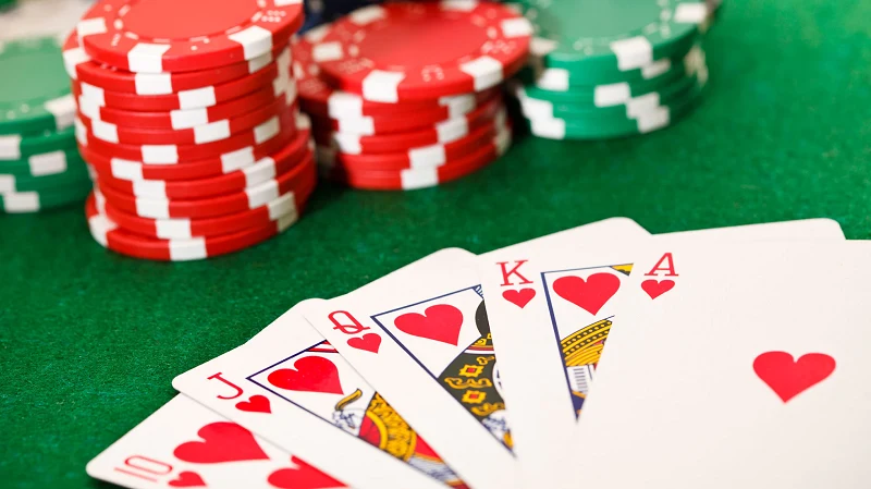 Đôi nét về Poker và nhà cái Poker
